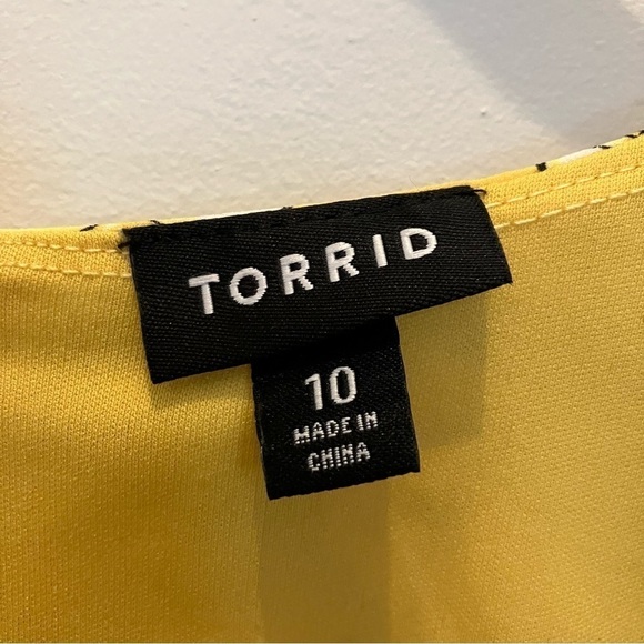 Torrid Faux Wrap Yellow Floral Dress (Size 10) - Picture 5 of 12